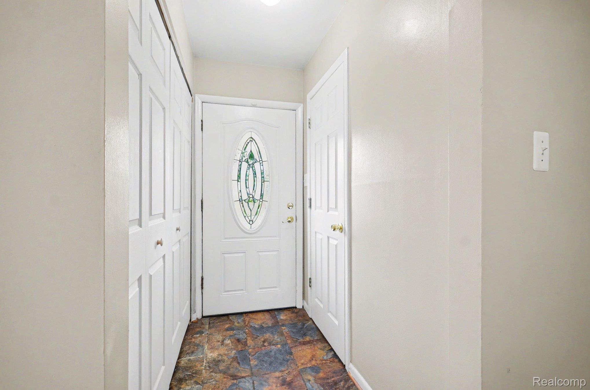 144 E Hickory Grove Road