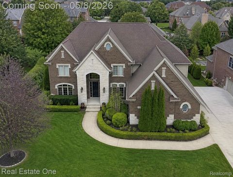1520 Galena Rochester Hills City MI 48306