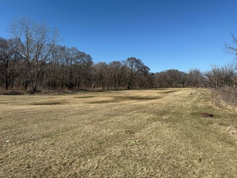 13001 E 14 Mile Road Sterling Heights City MI 48312