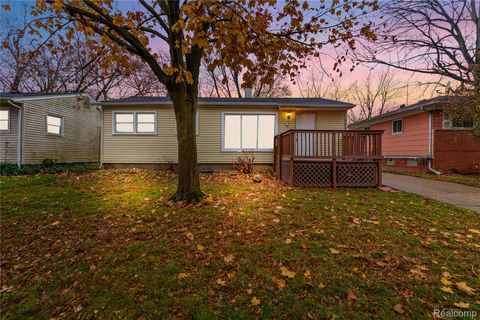 755 Scottwood Street Pontiac City MI 48340