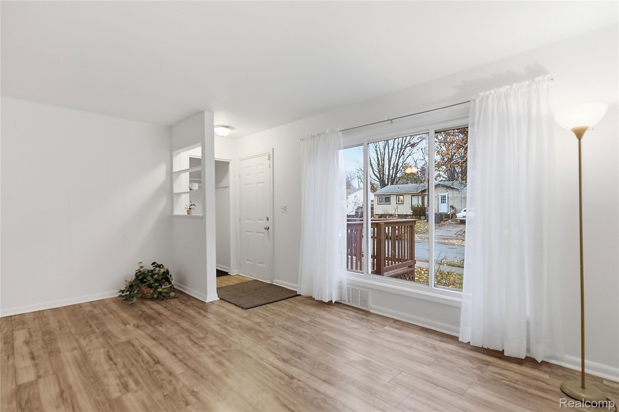 755 Scottwood Street