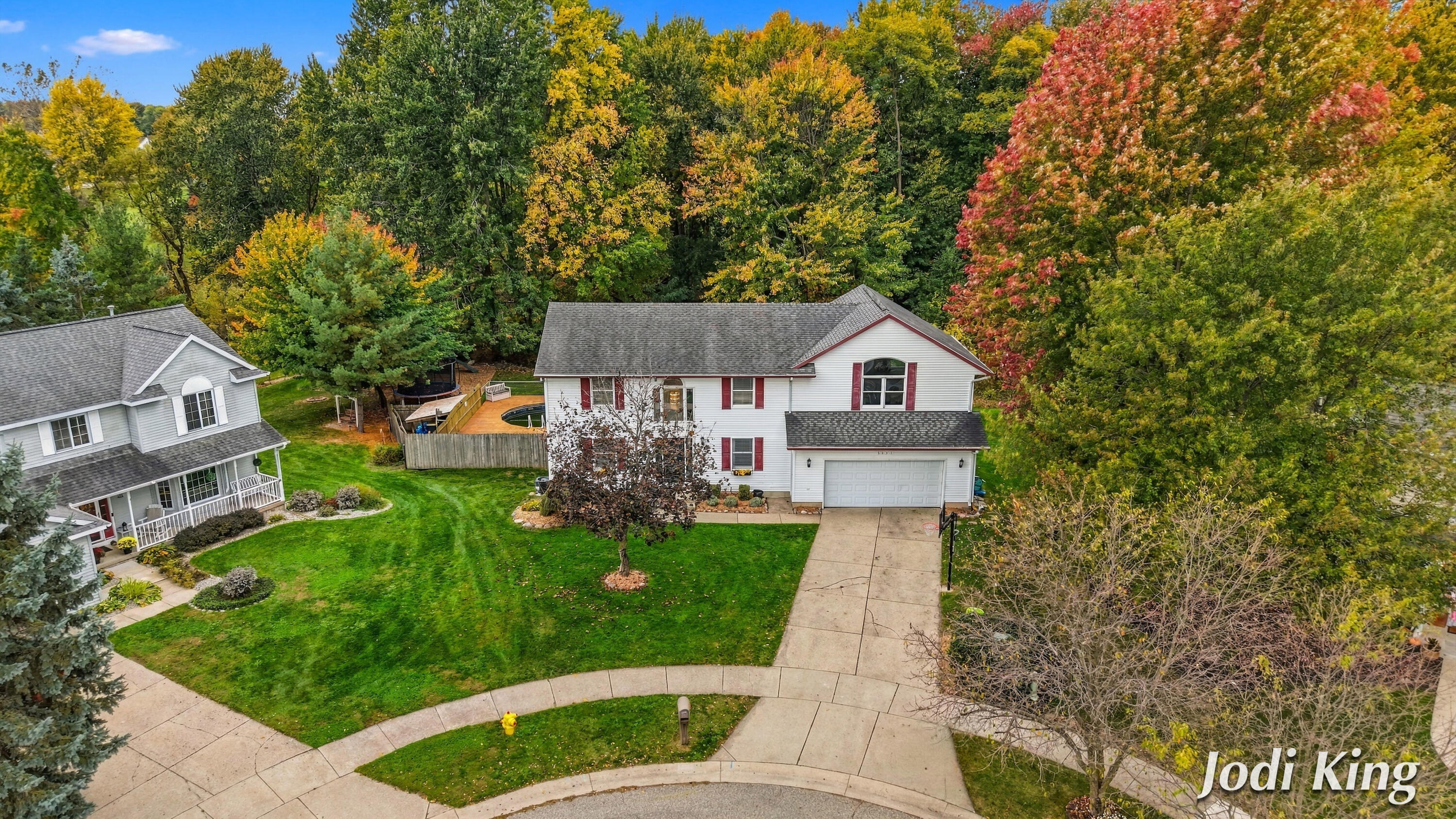 5491 Pleasant Valley Court SW