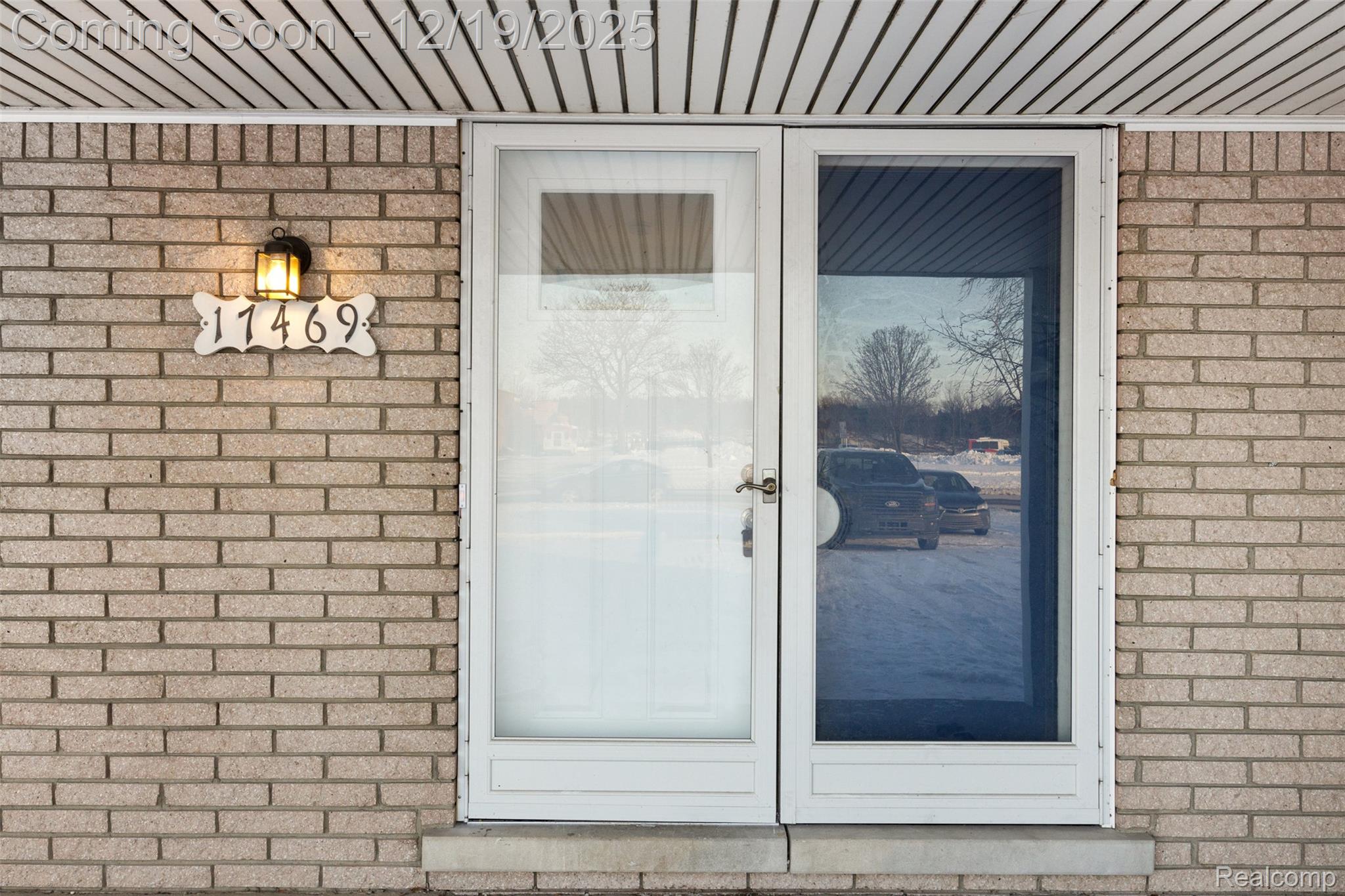 17469 W 13 Mile Road