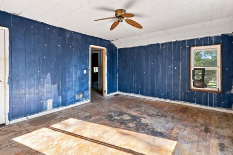 Tiny photo for 207 N Erie Street, Three Rivers City, MI 49093 (MLS # 66026046020)