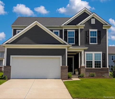 832 Kuss Drive Saline City MI 48176