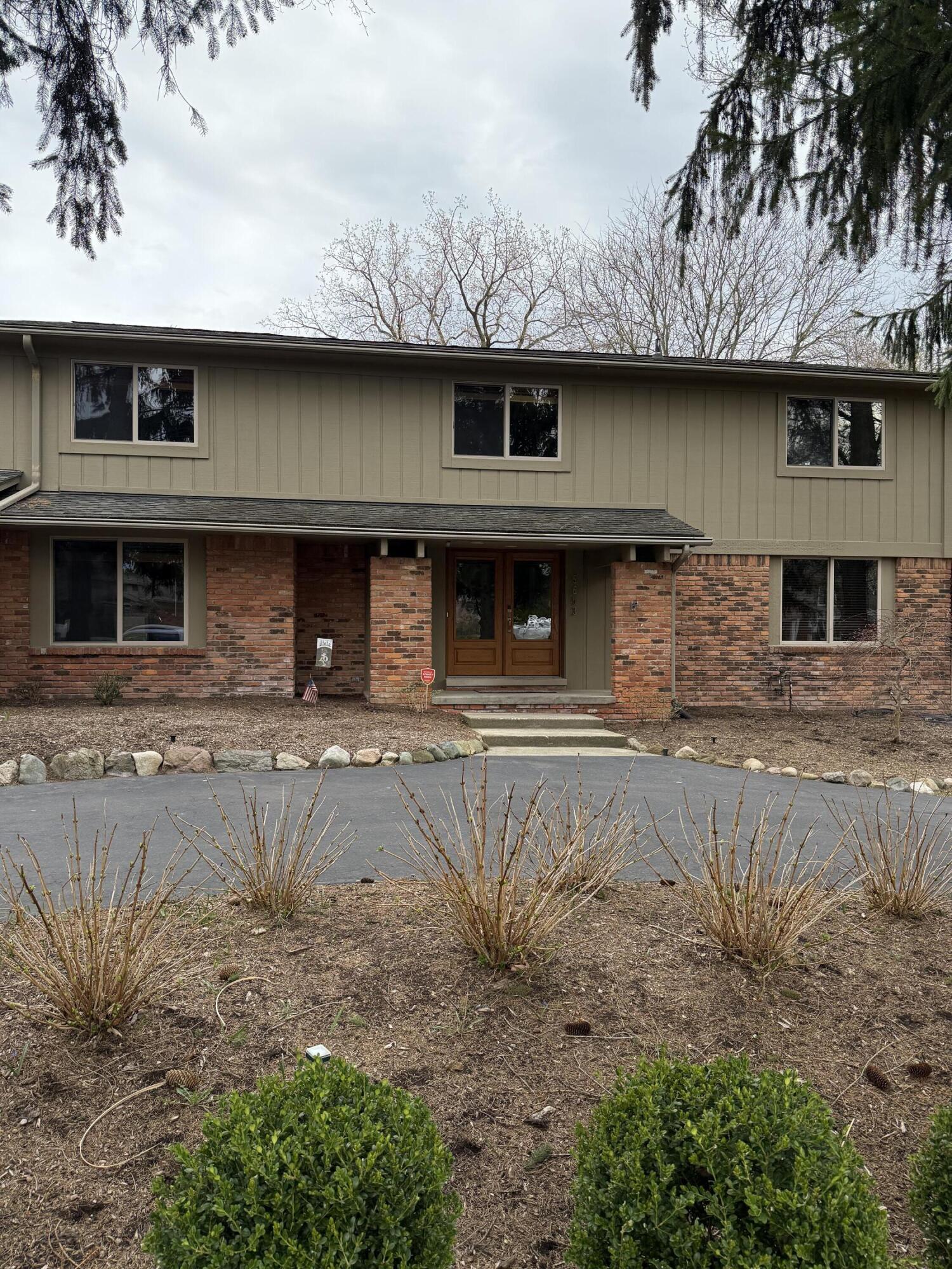 5653 Powder Horn Drive