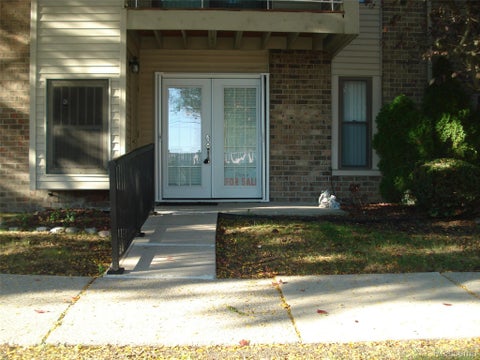 Photo for 30445 W Fourteen Mile Road 55