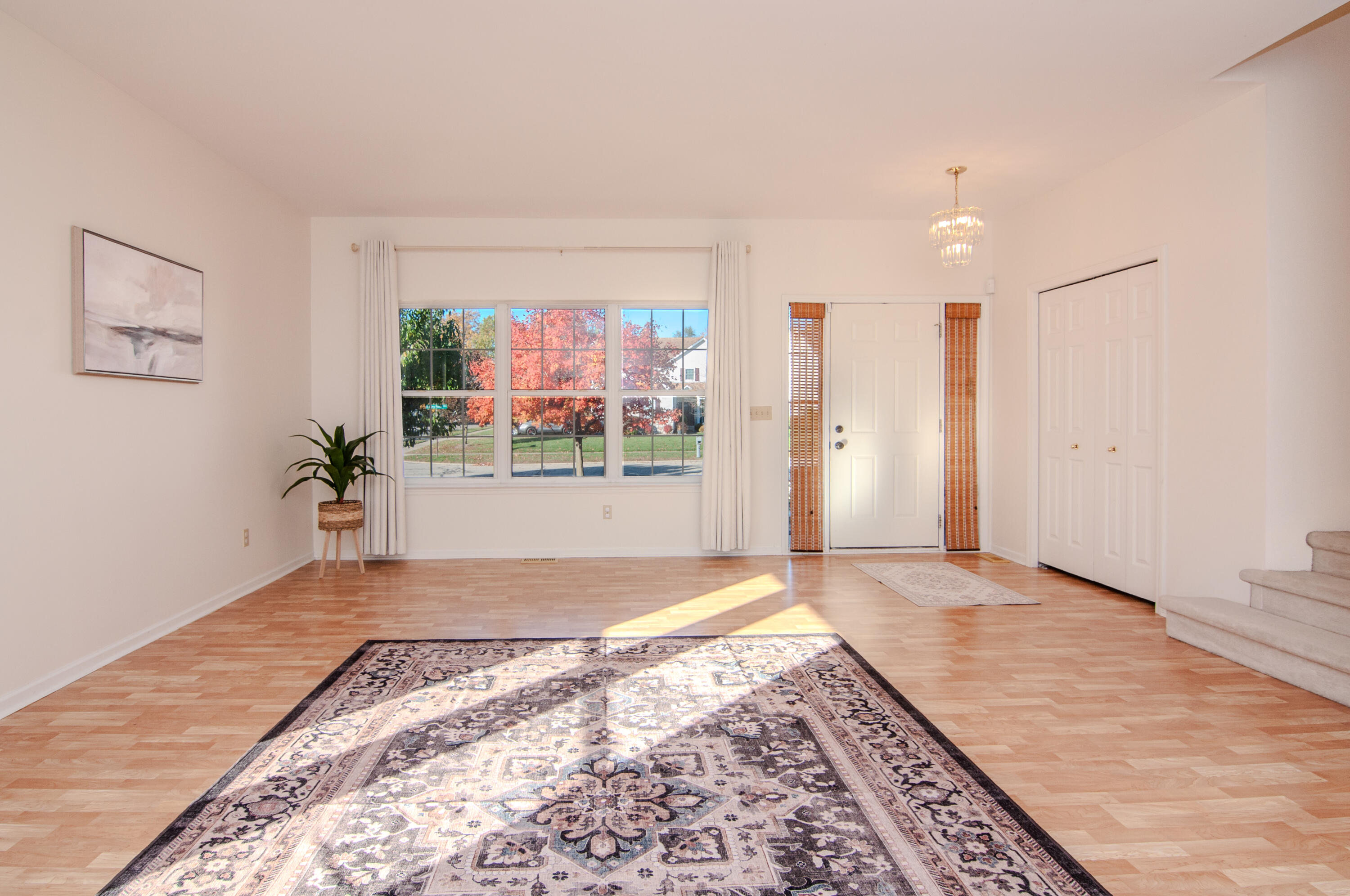 5245 Hickory Pointe Boulevard