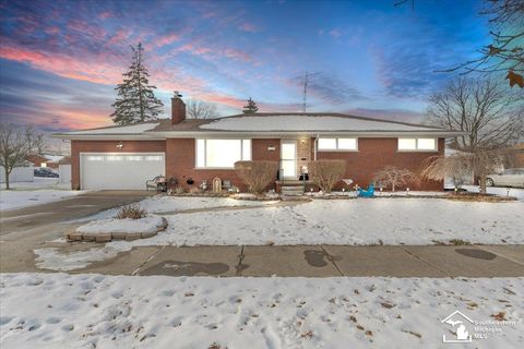 14562 Burns Street Southgate City MI 48195