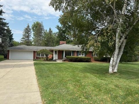 Photo of 120 Montmorency Road, Rochester Hills City, MI 48307 (MLS # 58050184517)