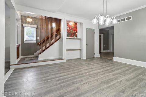 414 Oak Ypsilanti City MI 48198