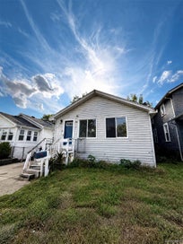 2704 2nd Street Westland City MI 48186