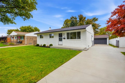 Tiny photo for 26728 Collingwood Street, Roseville City, MI 48066 (MLS # 20261080950)