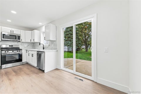 Tiny photo for 26728 Collingwood Street, Roseville City, MI 48066 (MLS # 20261080950)