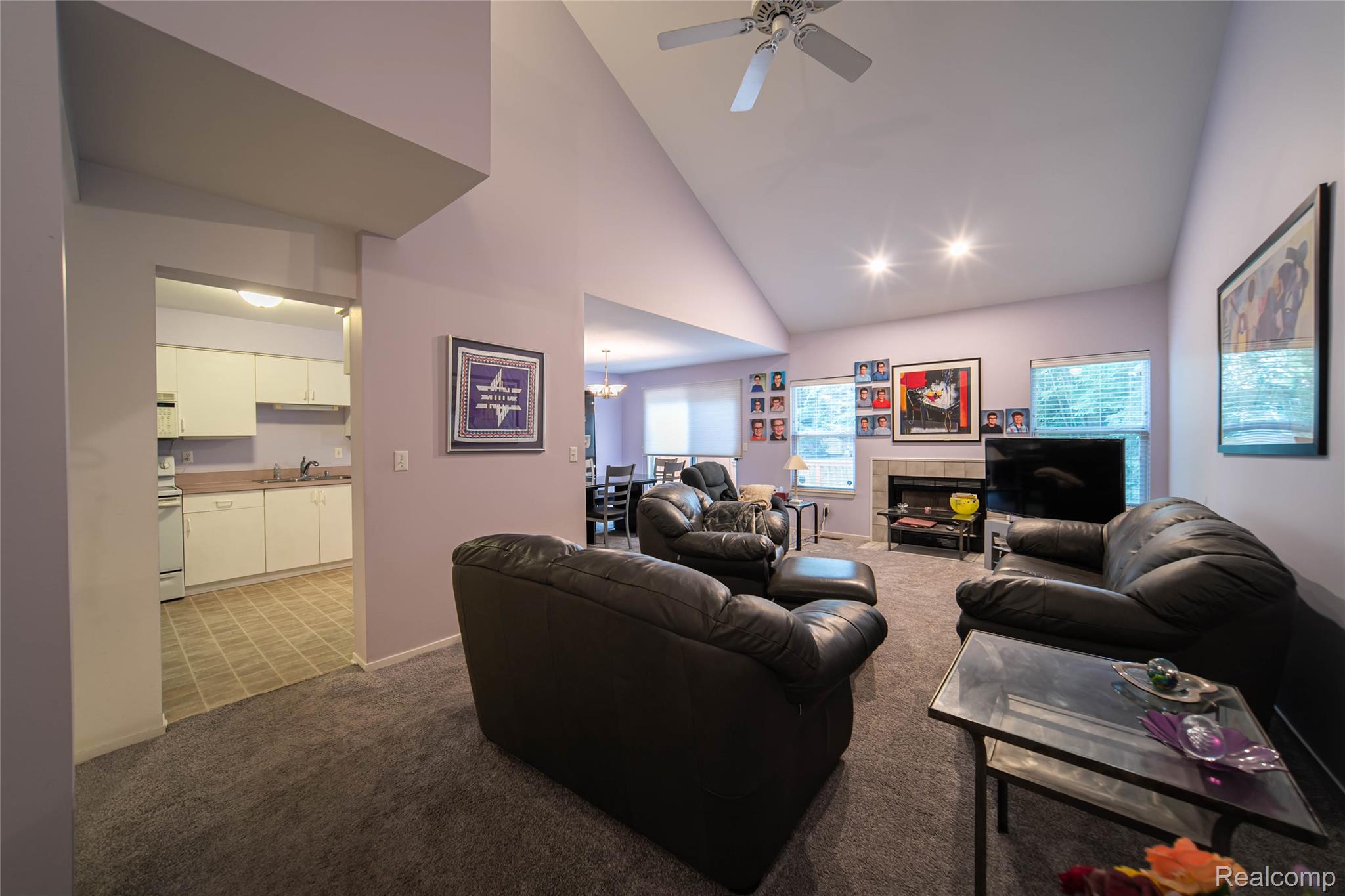 2090 Pleasant Drive