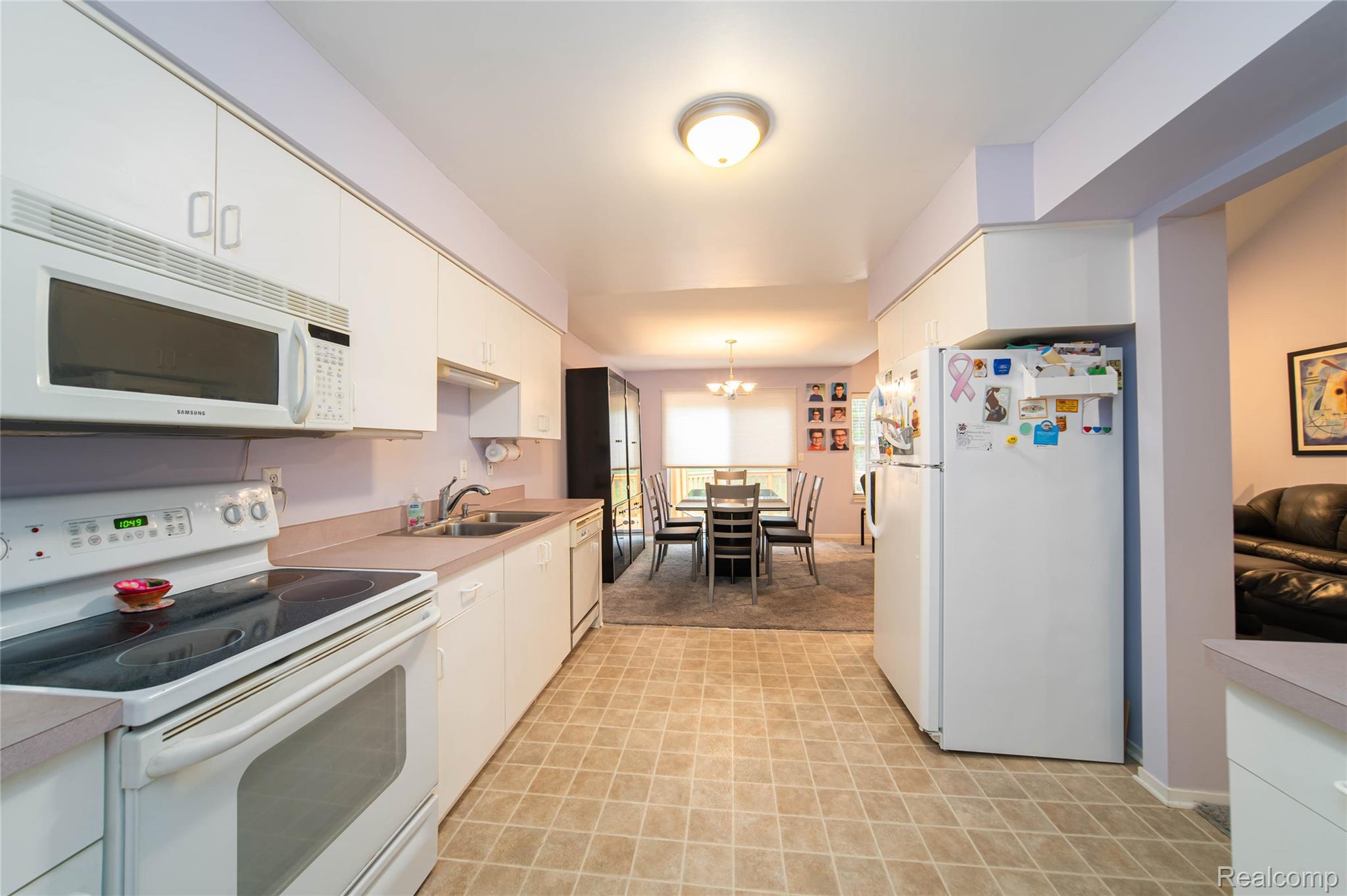 2090 Pleasant Drive
