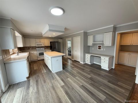 Tiny photo for 4377 Brighton Drive, Grand Blanc Charter Township, MI 48439 (MLS # 20261003038)