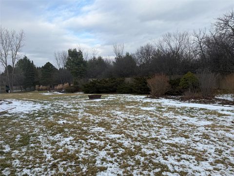 Tiny photo for 4377 Brighton Drive, Grand Blanc Charter Township, MI 48439 (MLS # 20261003038)