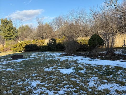 Tiny photo for 4377 Brighton Drive, Grand Blanc Charter Township, MI 48439 (MLS # 20261003038)