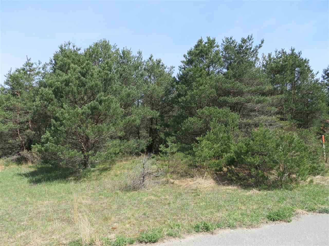 4 Spruce Hollow Trace