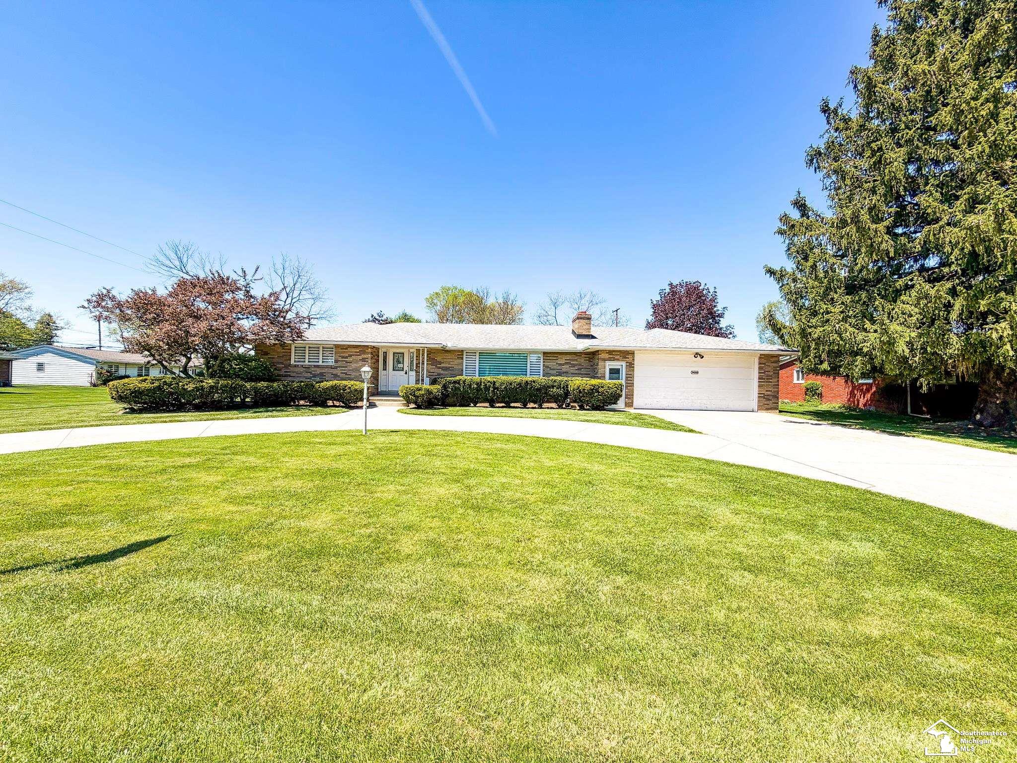 14929 Nobil Drive