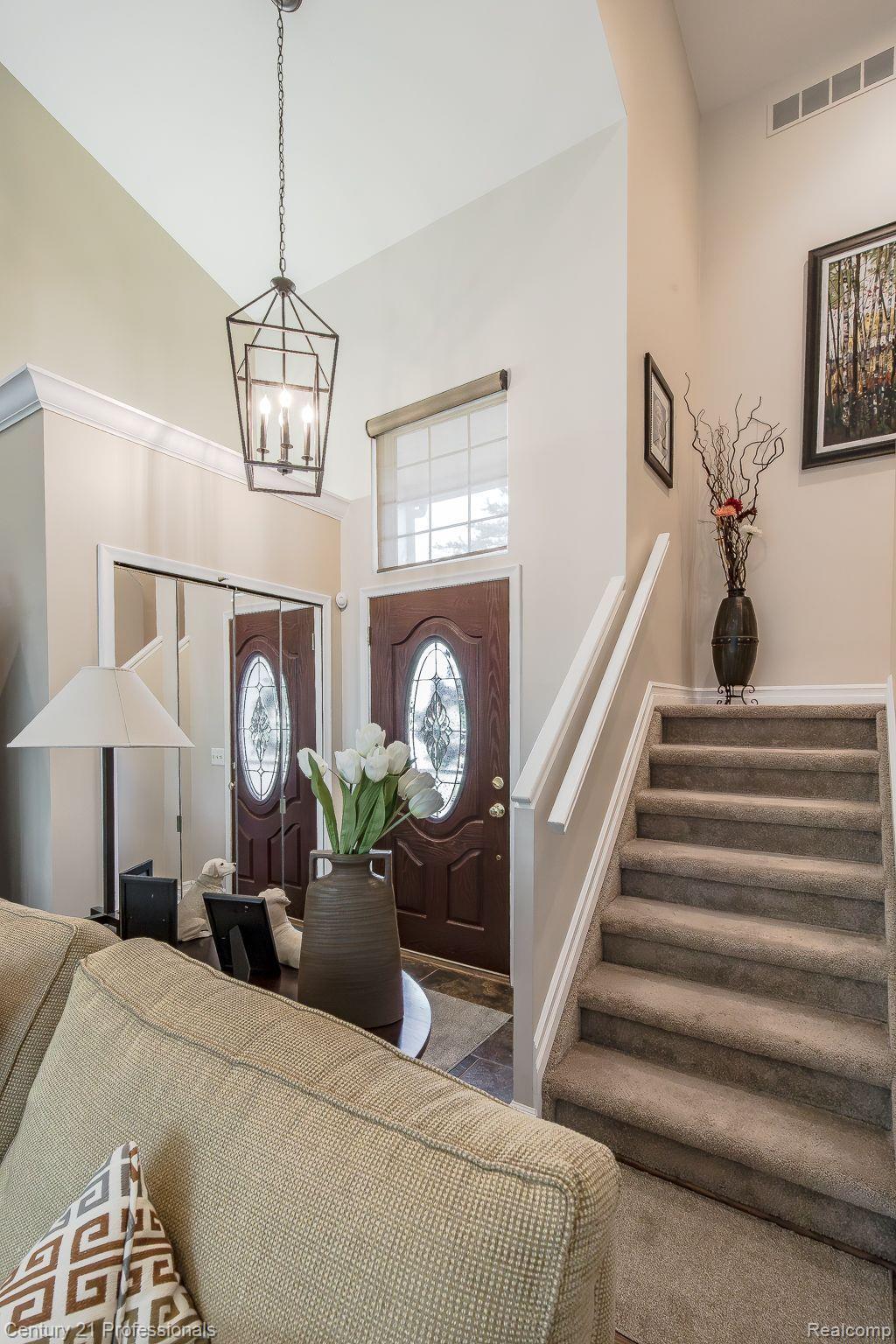 5620 Northcrest Crossing