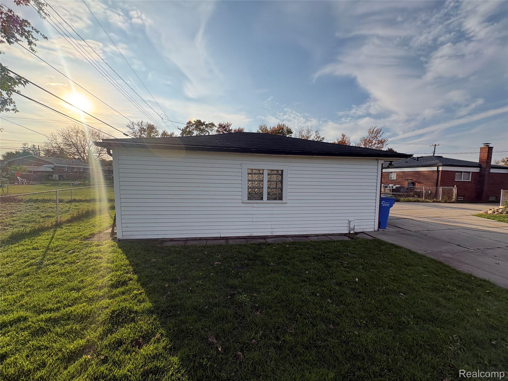 4438 Fenwick Drive