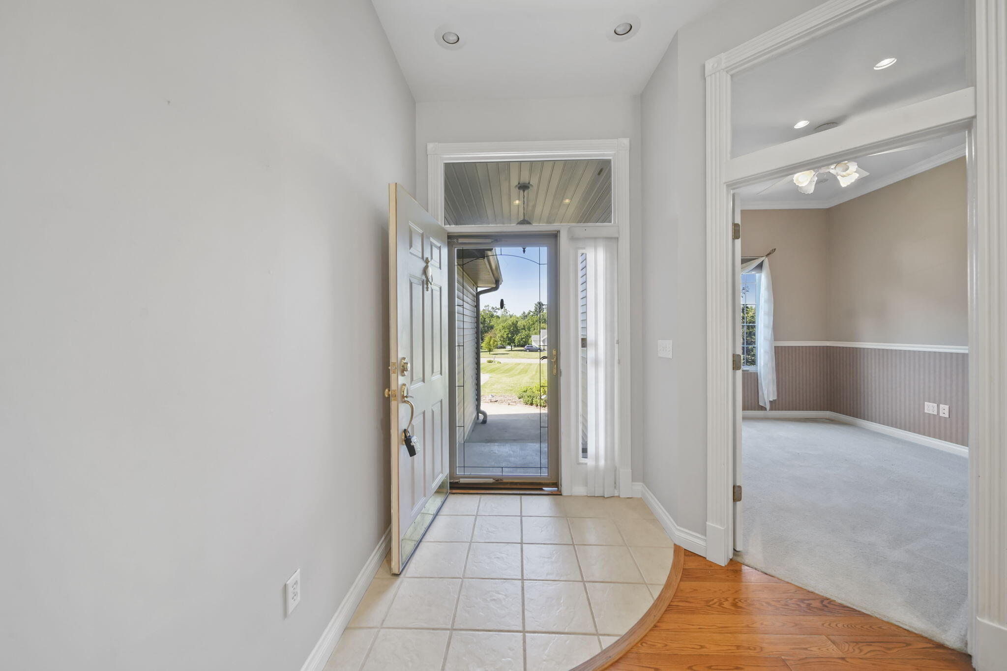 2595 Lindsey Road