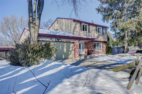 43047 Avon Court Sterling Heights City MI 48313