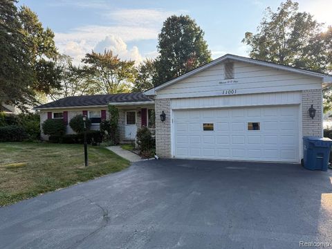 11001 BERYL Drive White Lake Charter Township MI 48386
