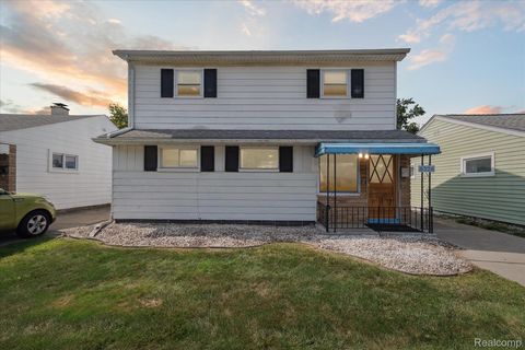 8326 Elm Street Taylor City MI 48180