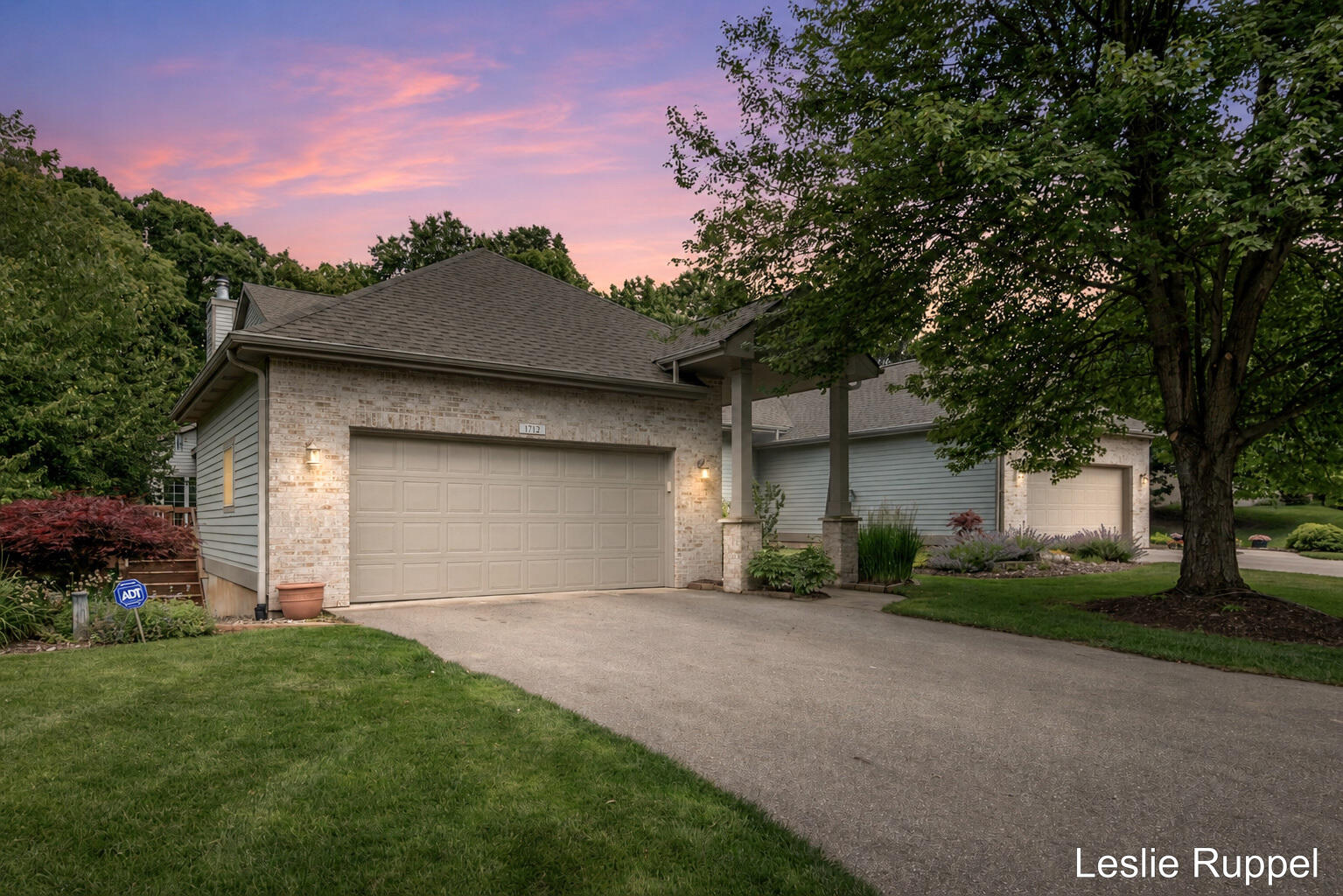 1712 Big Timber Court NE