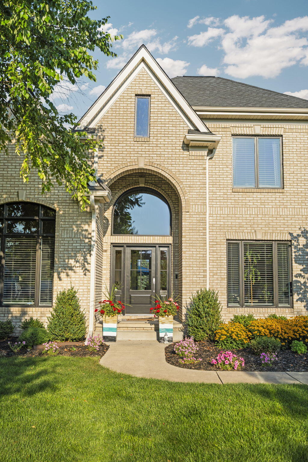 1730 Fairview Court