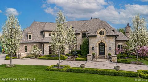 4911 Pinnacle Boulevard Oakland Charter Township MI 48306