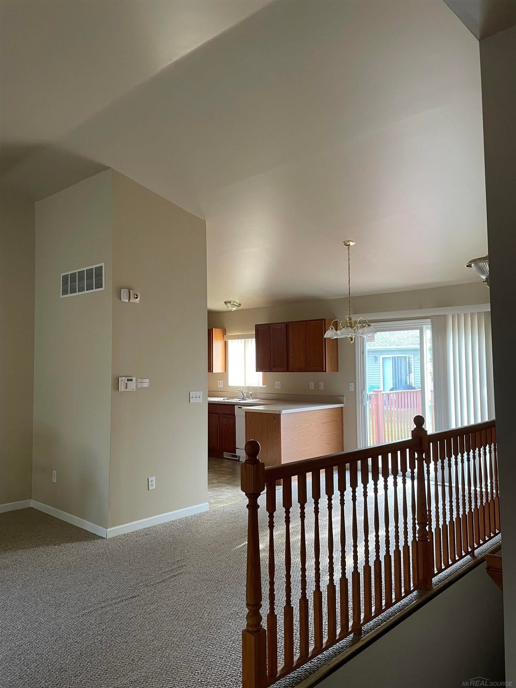 251 Ontario Lane