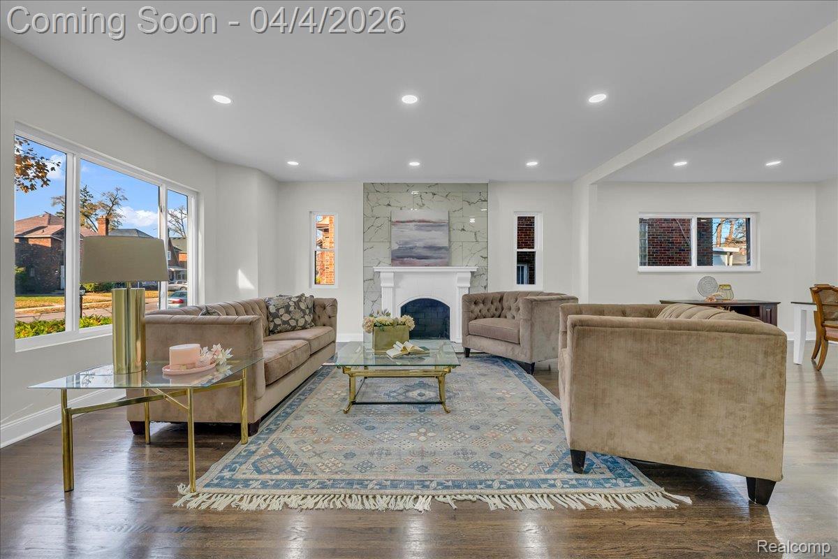 18050 WISCONSIN Street