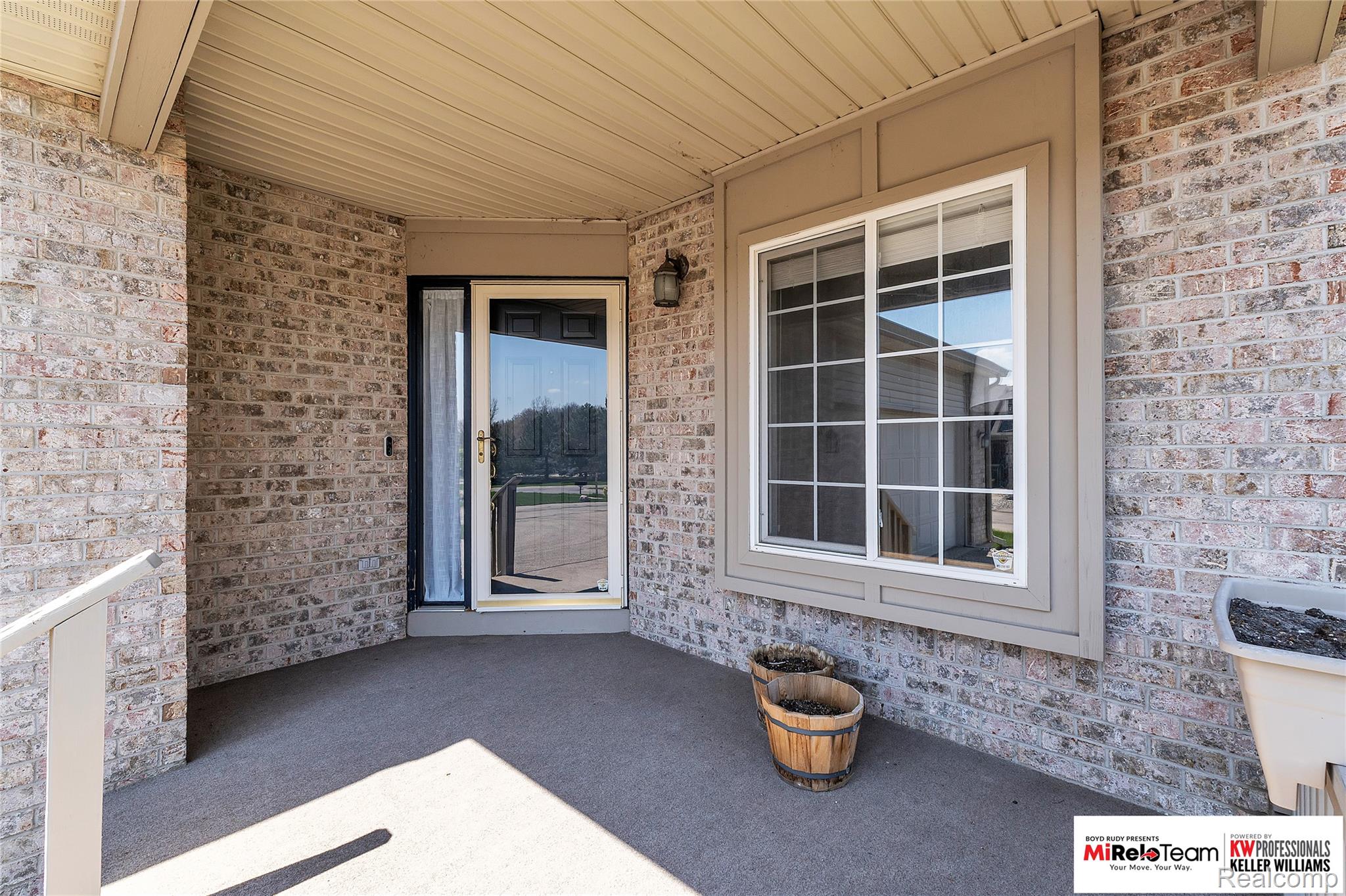 1837 Willow Creek Drive