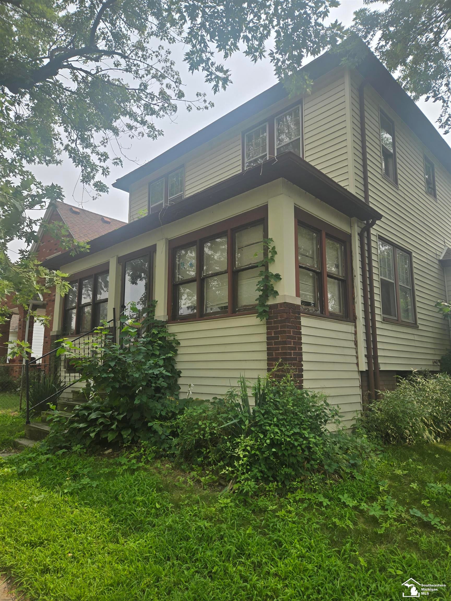 139 Perry Place Street