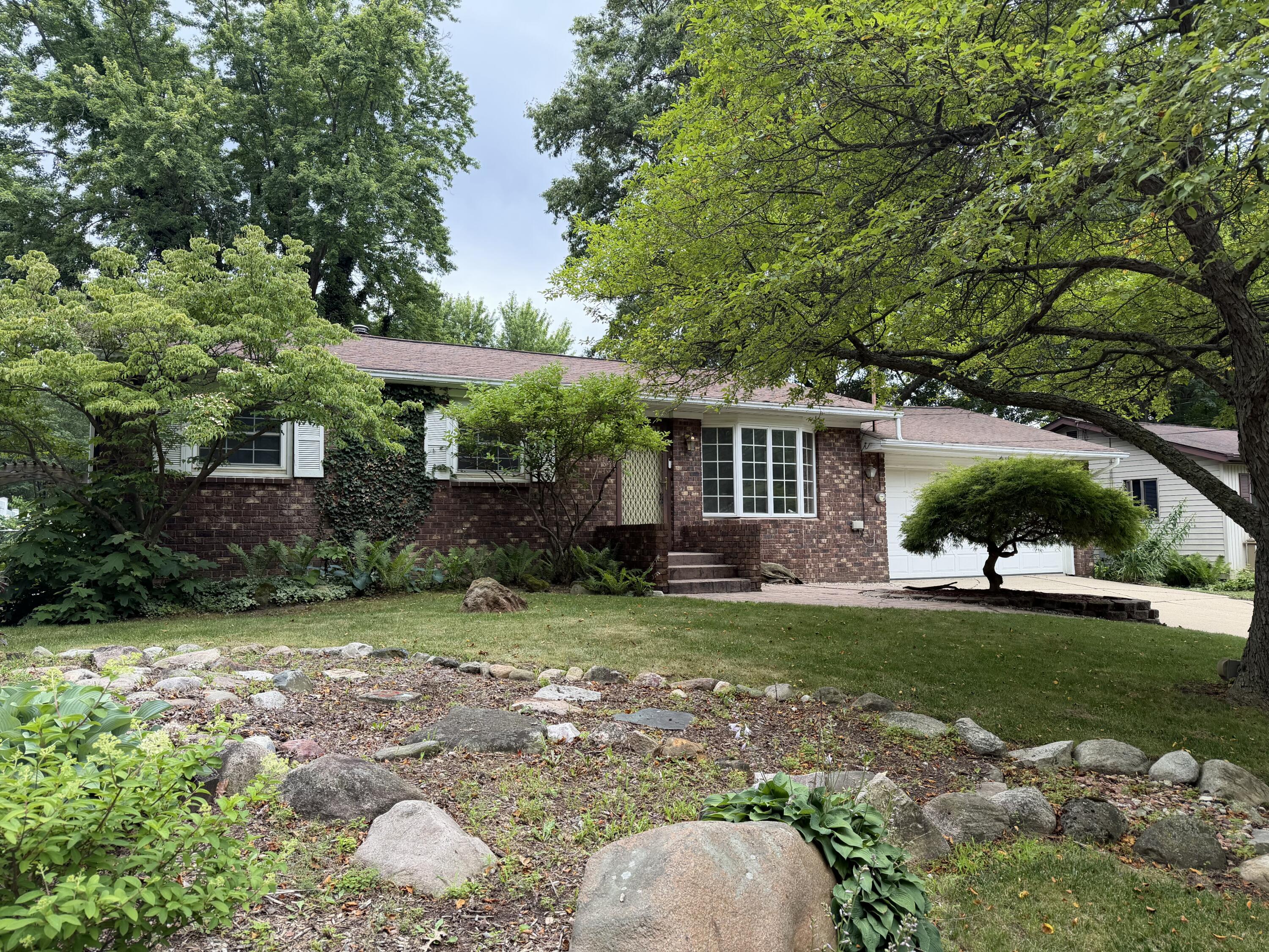 203 Dundee Drive