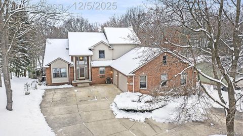 2757 N Tipsico Lake Road Hartland Township MI 48353