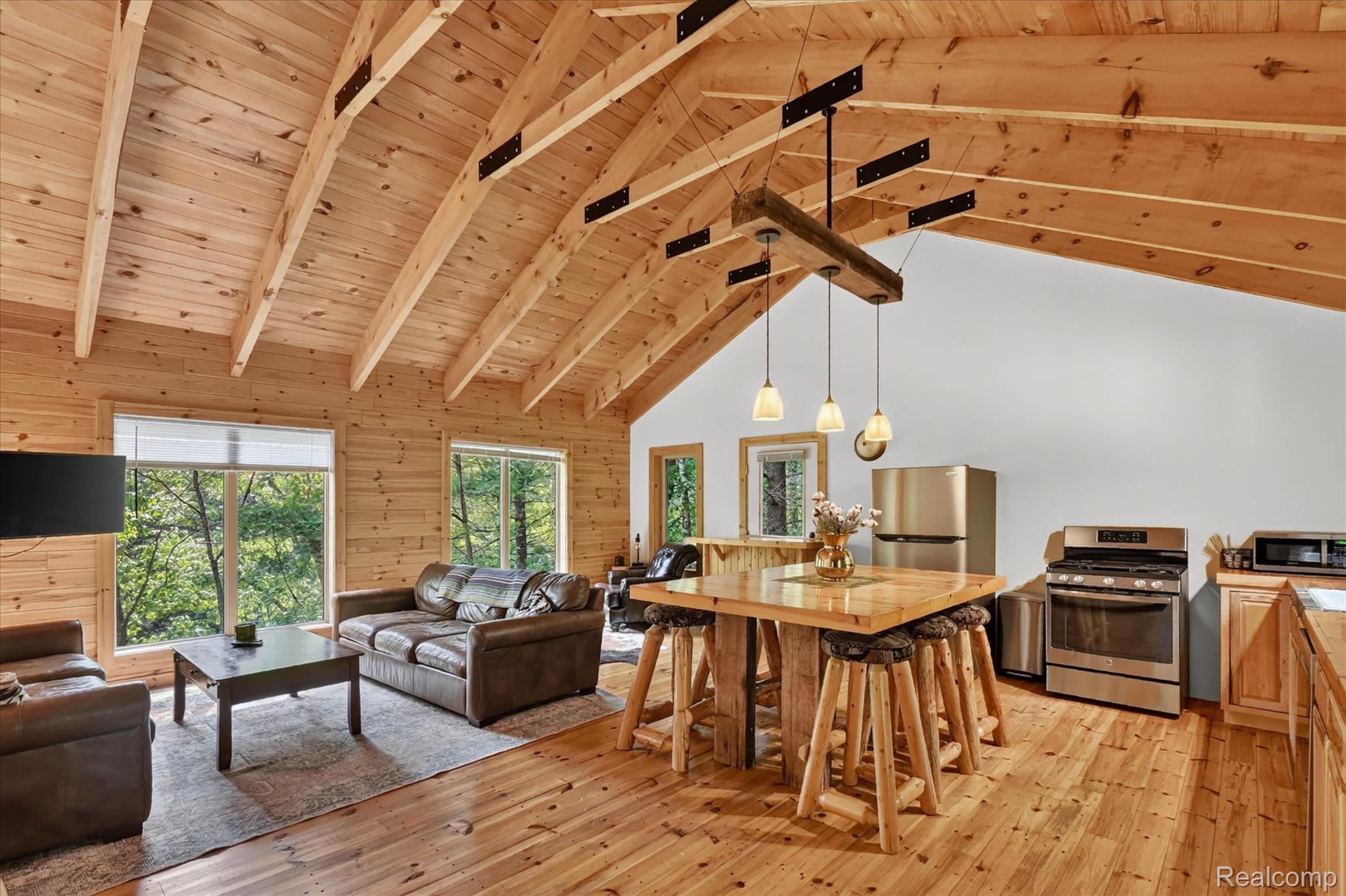 2205 Sugar Woods Trail