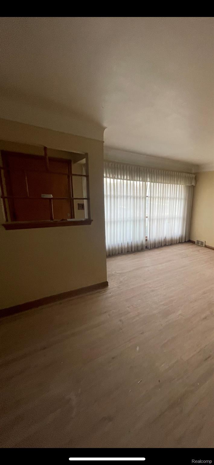 8225 Lochdale Street