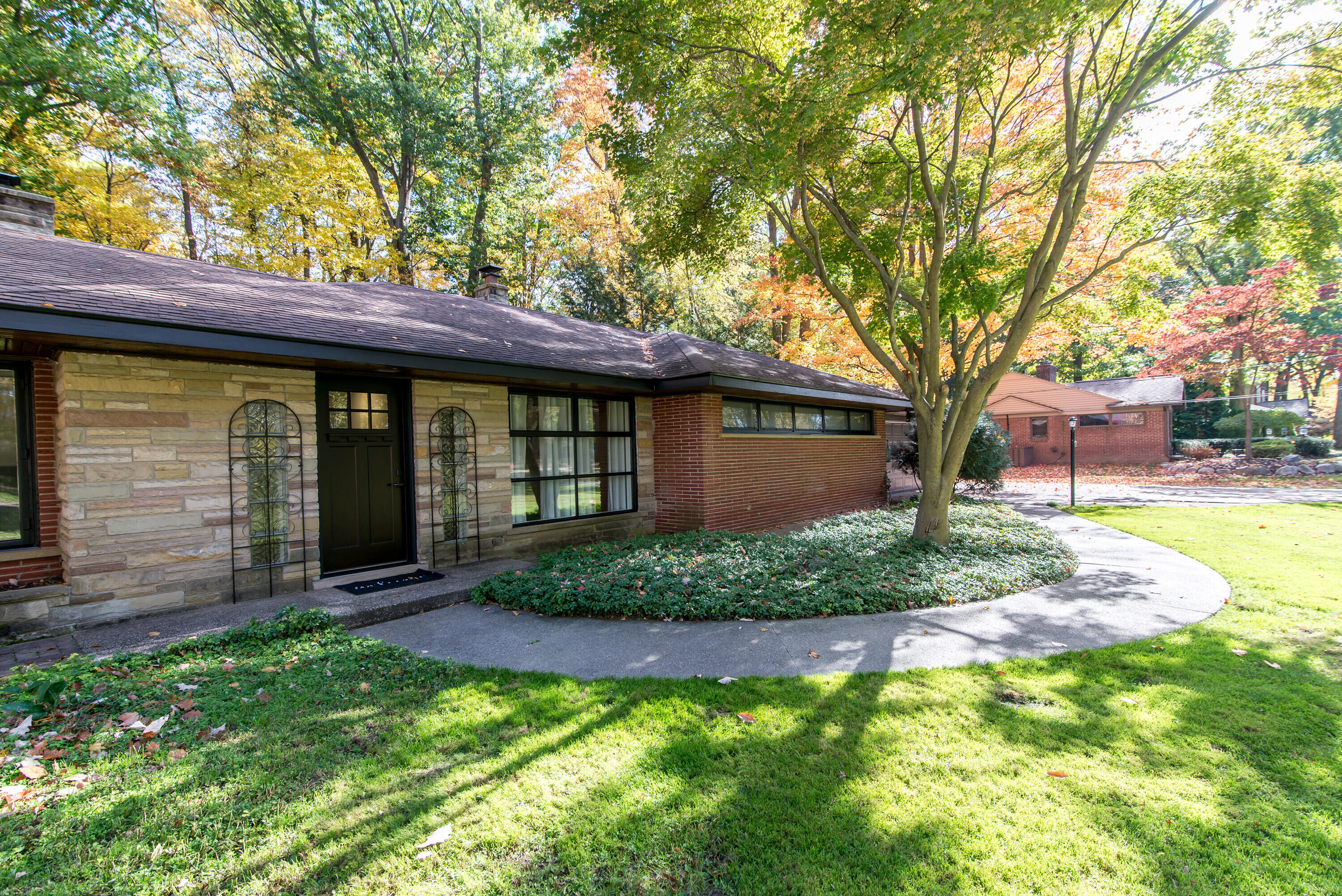 16832 Bell Creek Lane