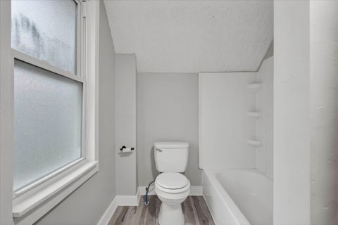 Tiny photo for 947 Crescent Street NE, Grand Rapids City, MI 49503 (MLS # 65026013441)