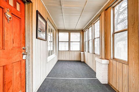 Tiny photo for 947 Crescent Street NE, Grand Rapids City, MI 49503 (MLS # 65026013441)