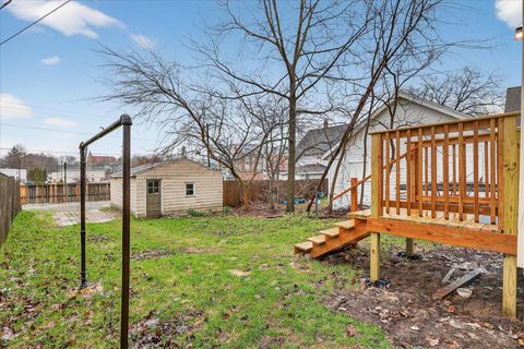 Tiny photo for 947 Crescent Street NE, Grand Rapids City, MI 49503 (MLS # 65026013441)