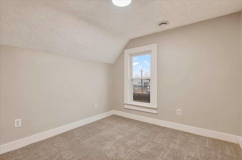 Tiny photo for 947 Crescent Street NE, Grand Rapids City, MI 49503 (MLS # 65026013441)