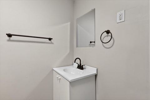 Tiny photo for 947 Crescent Street NE, Grand Rapids City, MI 49503 (MLS # 65026013441)