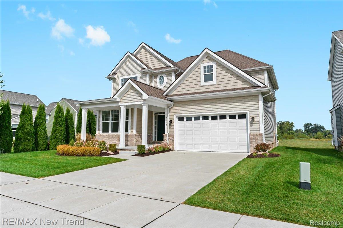 3022 E Theodore