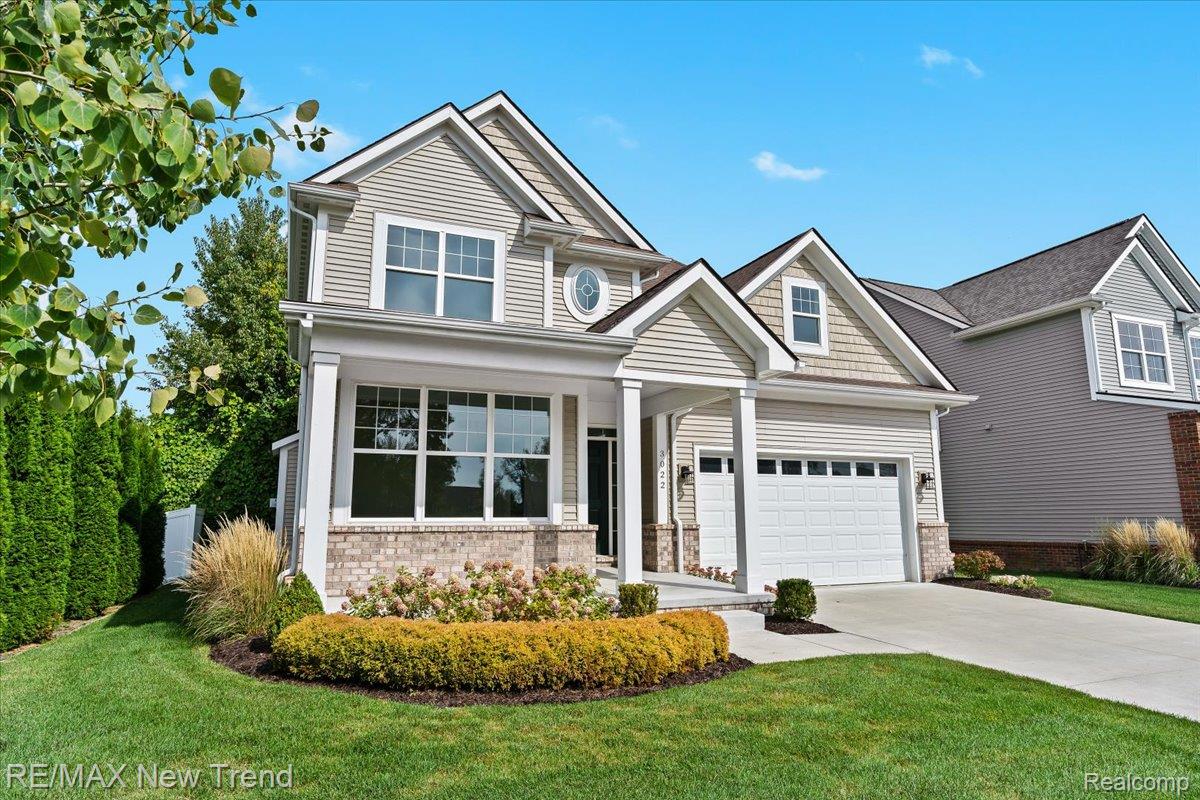 3022 E Theodore